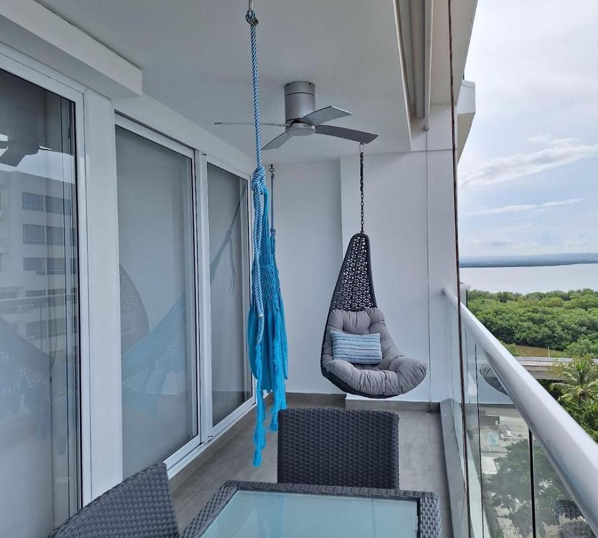 Hermoso Con Vista Al Mar Apartamento