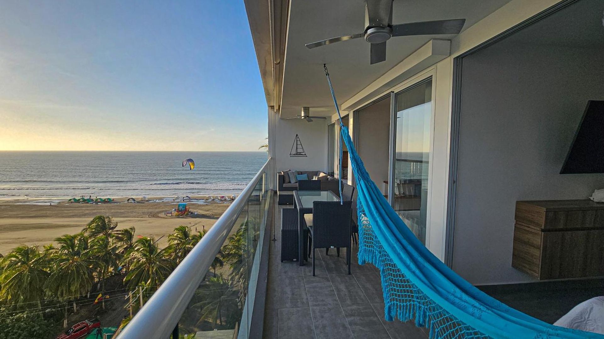Hermoso Con Vista Al Mar