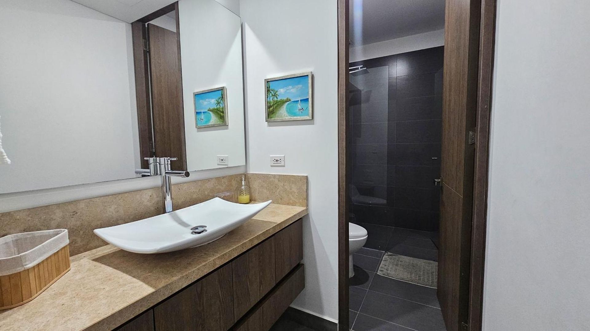 Hermoso Con Vista Al Mar Apartamento *